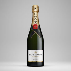 "Flasche Moët & Chandon Impérial Brut Champagner mit Goldfolie und weißem Etikett."